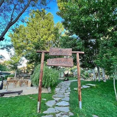 Cascadas Private